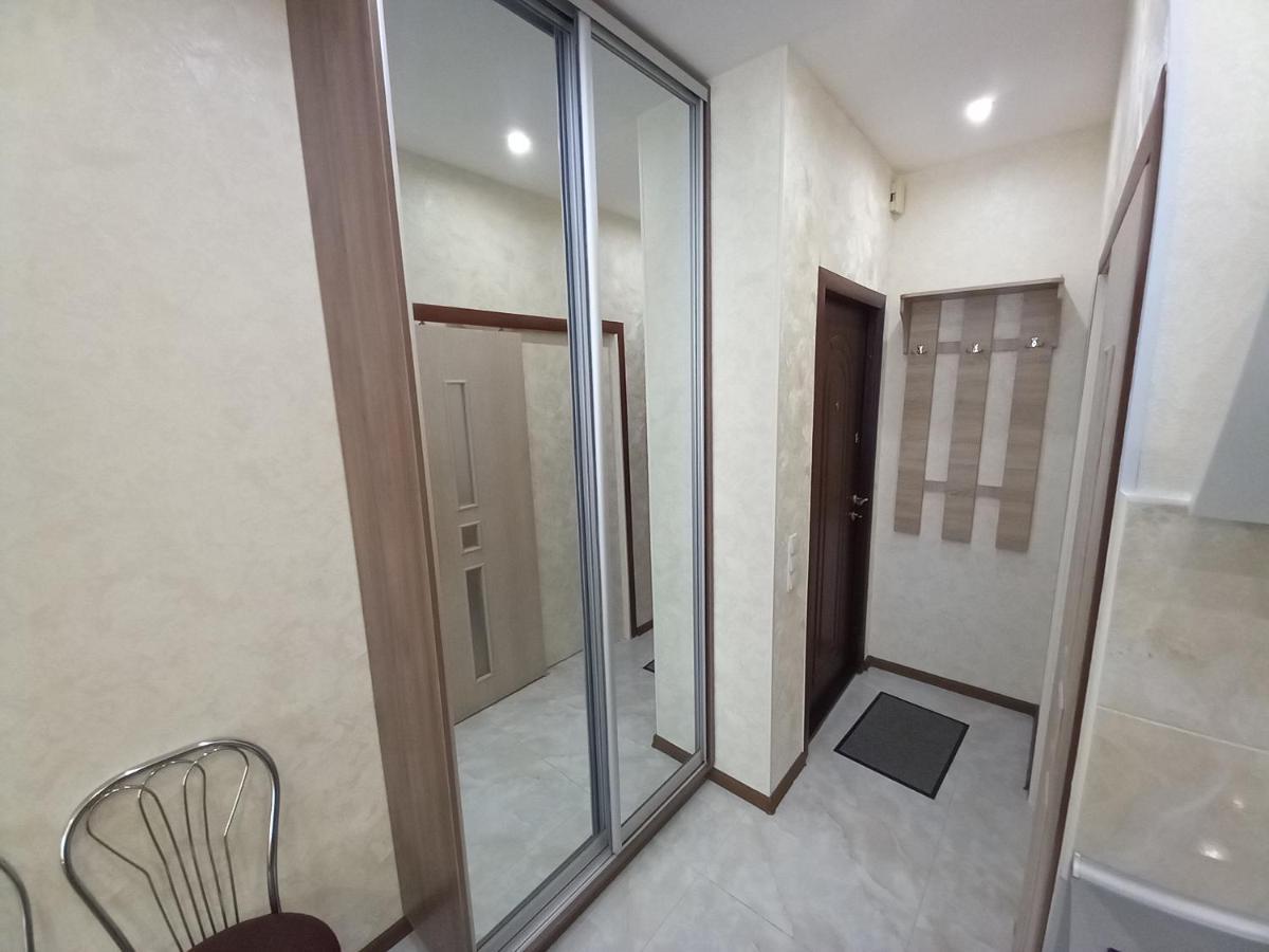 Smart Apartments Drahomanova 2А Kyiv Exterior photo